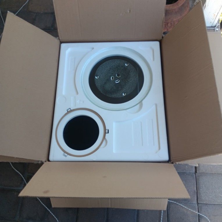 New Hamilton Microwave 