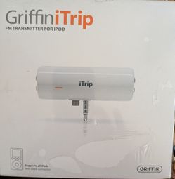 FACTORY SEALED Griffin iTrip FM Transmitter for IPOD with CD-Rom and Quick Start Guide