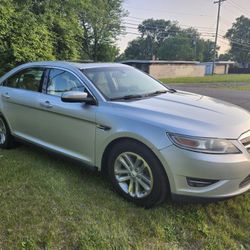 2011 FORD TUARUS SEL 4D