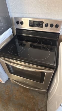 Frigidaire Electric Stove