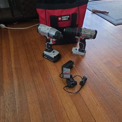 Porter Cable Drill Set