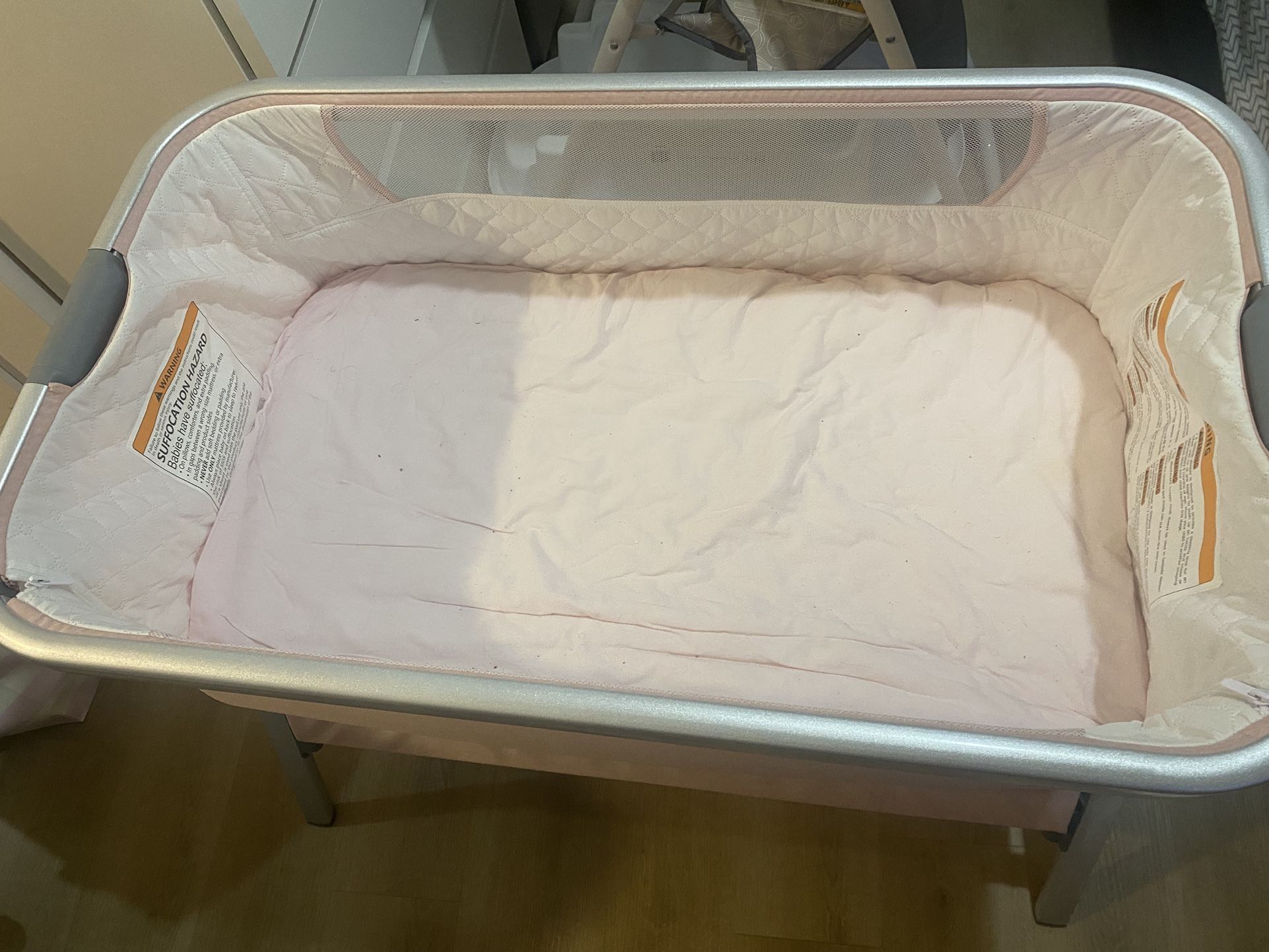 Baby Joy Bassinet