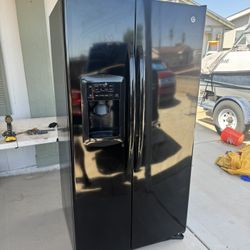 GE Fridge, Range, Microwave, and Dishwasher