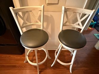 Bar stool’s (2)