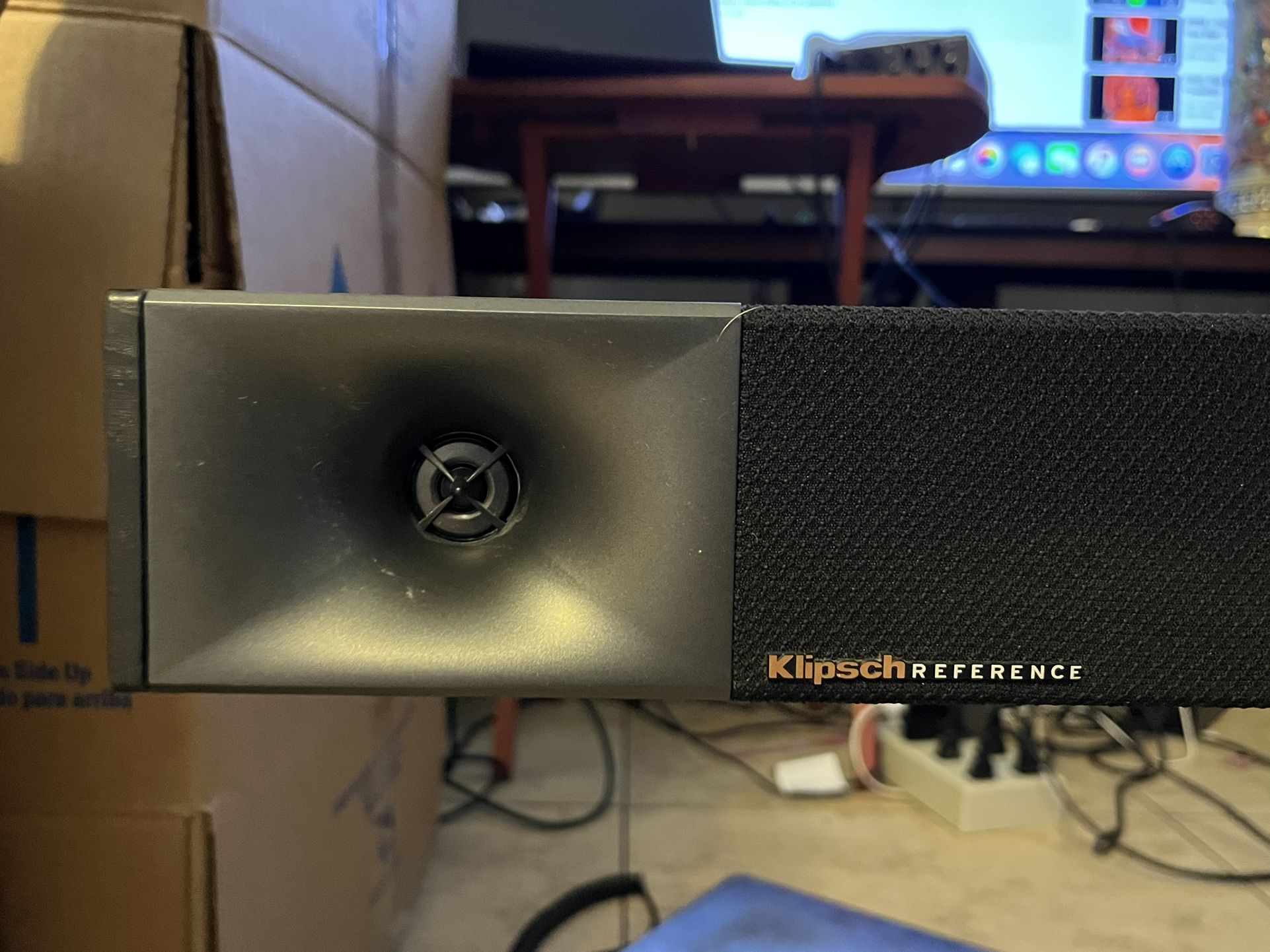 Klipsch Bar 40 Sound Bar + Wireless Subwoofer OPEN TO OFFER (serious Buyers)