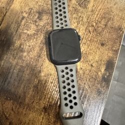 Apple Watch SERIES 9