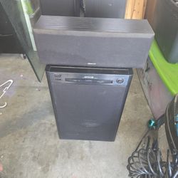 Kenwood subwoofer And Small Front  Speakers 