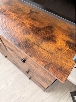 Storage dresser