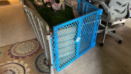 Safety Gate for Babies and Toddlers