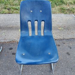 MCM VIRCO Plastic Molded School Chairs