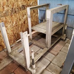 Large Aluminum Rolling Cart With Leveling Feet 