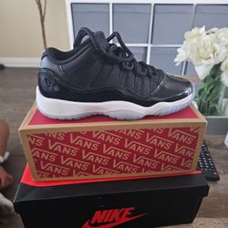 Air Jordan  11