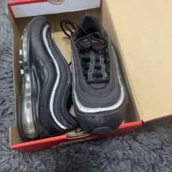 $0 Size 7