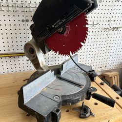 Black And Decker Power Miter Saw 