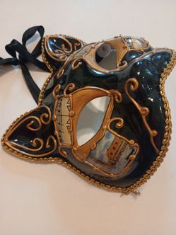 Cat mask-paper maiche