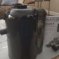 BLACK+DECKER Quiet Fruit & Vegetable Juicer, JE2500B Juguera 