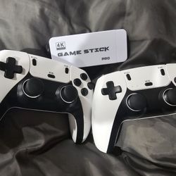 Only 1 Left!!! Plug In TV Retro Gaming Console! 2 PS5 Style Controllers! Over 20,000 Games!