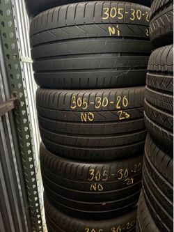 20” tires pirelli 305/30/20 semi new with free installation $80 each