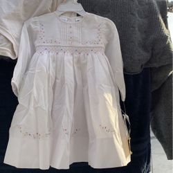 Beautiful Wht baby girl dress Sz 18mos 