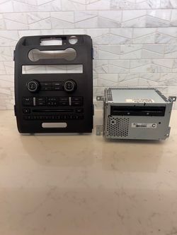 Ford Car Radio Control Panel and CD Unit