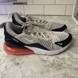 Womens Nike Air Max 270 Sneakers Size 7.5