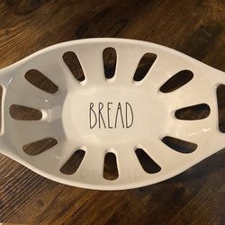 Rae Dunn bread basket