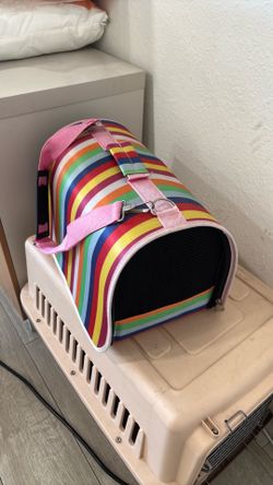 Rainbow Soft Pet Carrier – Like New (Used Once)