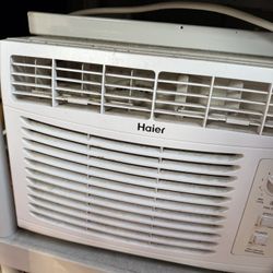 Window Air Conditioner Unit,5000 BTU AC Unit For Small Rooms,Cool Up To 150 Sq.Ft,2 Fan Speed&Cooling Mode,7-Temperature Control Thermostat,Perf