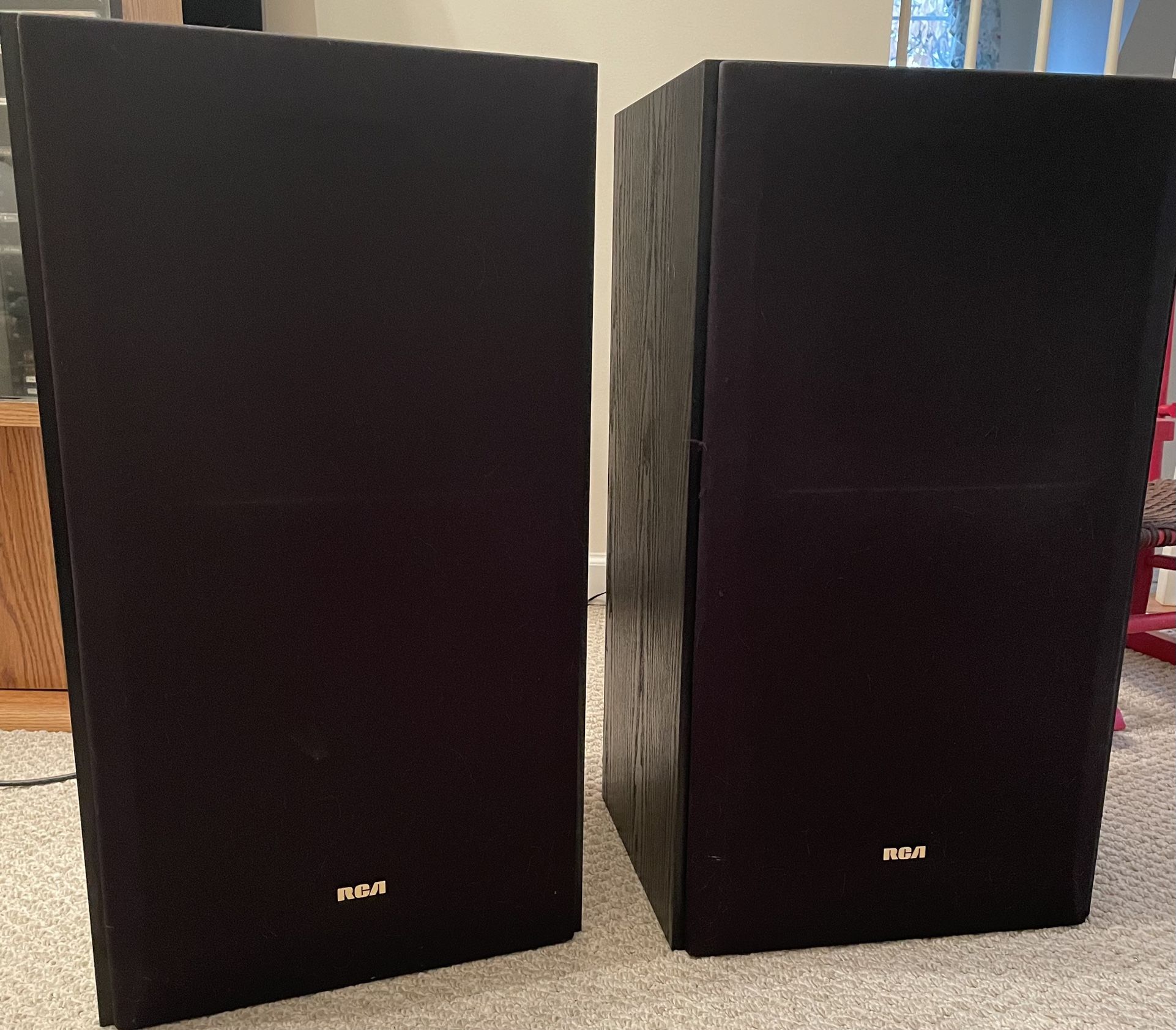 RCA Model 40-5017 Floor Speakers