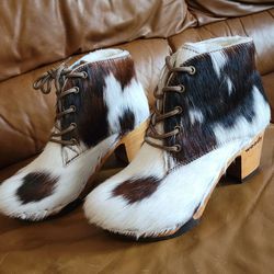 New Women's Woody Rose Faux Fur Ankle Boots Size 7.5