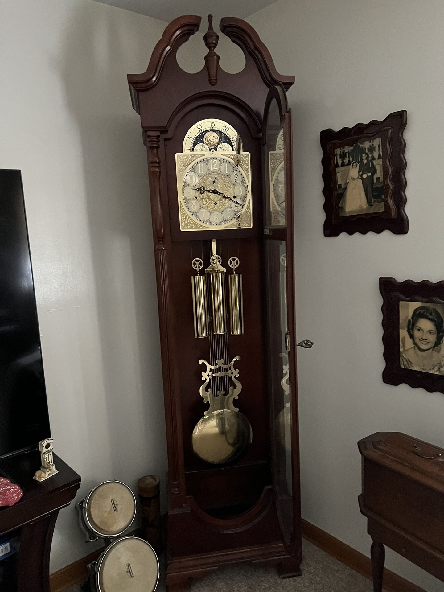 Grandfather Clock Ridgeway Vintage 