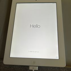 Apple IPAD 3rd 32GB A1430 Come With Case, Charger , USB Adapter /unlocked 