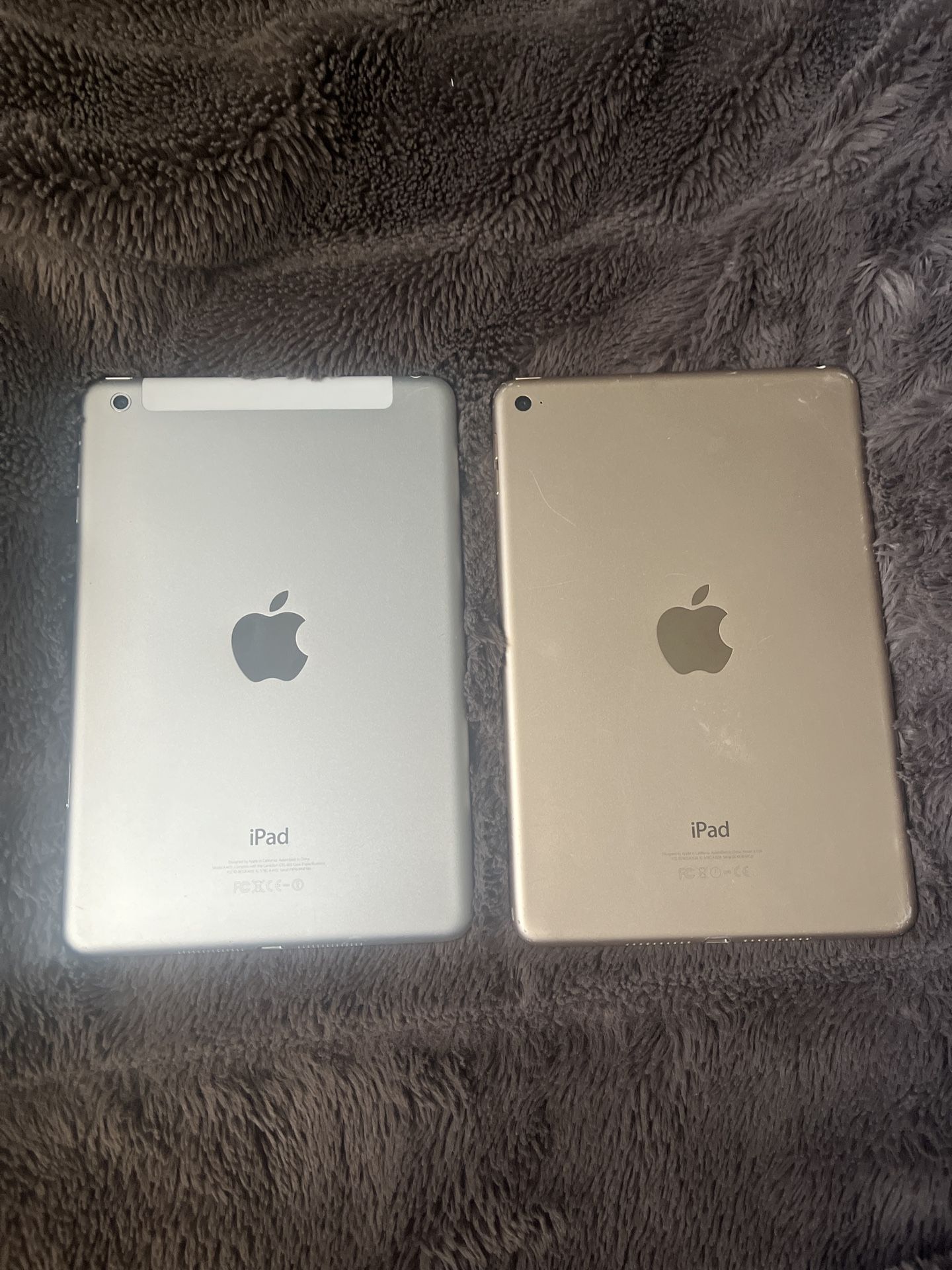 2 iPads