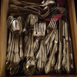 Flatware Set