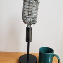 New Musical Vintage Style Microphone