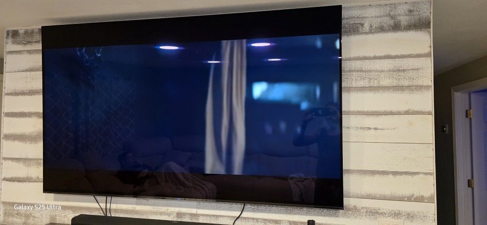 77" Sony Bravia 4k Oled TV