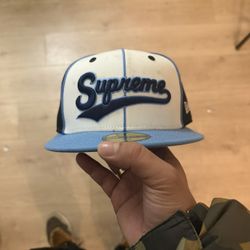 Supreme fitted 