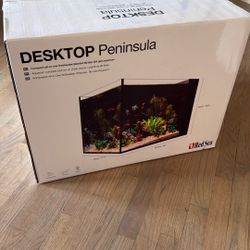 Red Sea Desktop Peninsula - 24 Gallons NEW