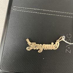 Jaymie Pendant 14k