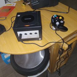 Nintendo GameCube With 6 Games