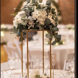 Gold Centerpieces 