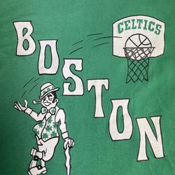 Men’s Vtg Boston Celtics Shirt Green 80s Made In USA Shirt - Size Small