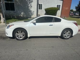2012 Nissan Altima 2.5 S Coupe