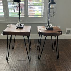 Gently Used Bedroom Set Pieces 