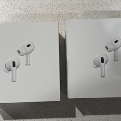 AirPod Pro 2nd Generation With MagSafe Charging Case