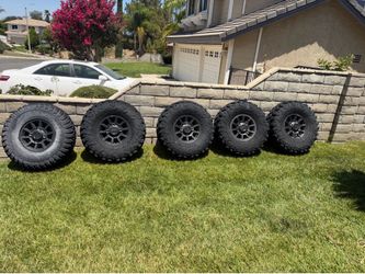 32x10x14 Maxxis UTV tires