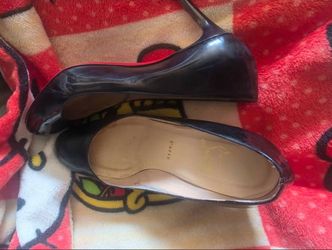Louboutin heels 40.5