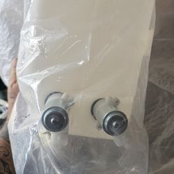 New Washer Fluid Tank Jeep Wrangler