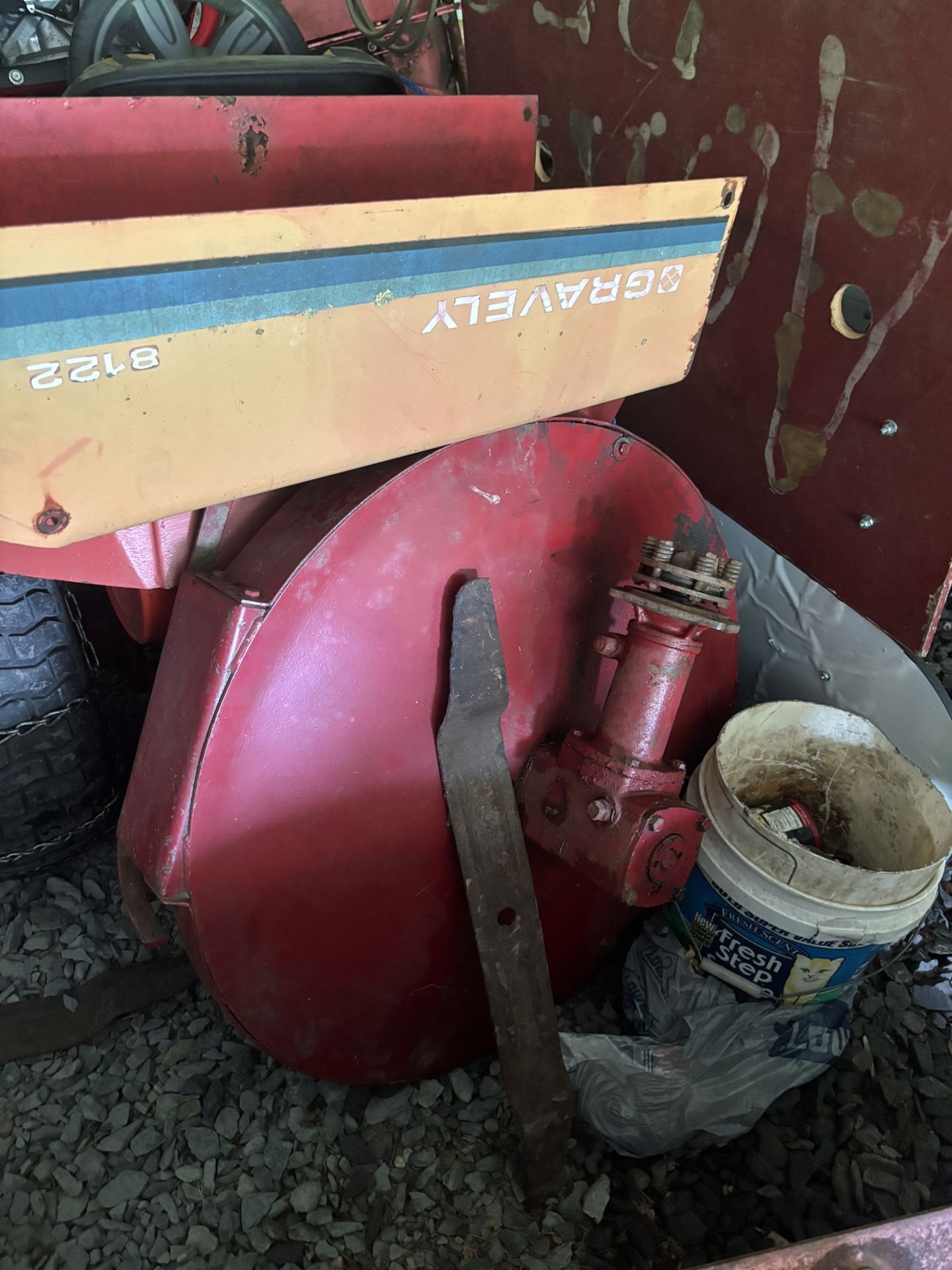 Gravely Left Handed Deck With 2 Mower Blades