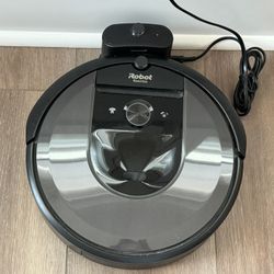 2 Robot Rumba Vacuum 